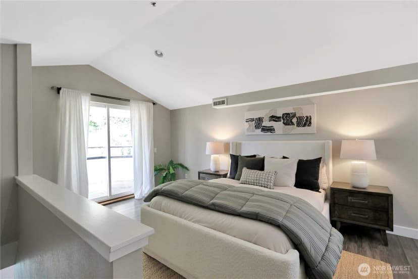 Property photo for 1533 18th Avenue S #5, Seattle photo 15