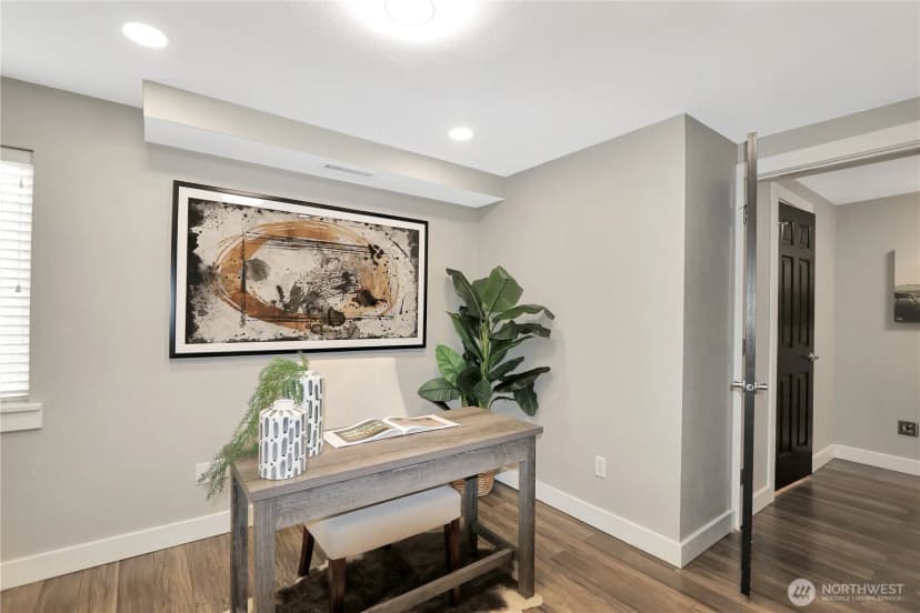 Property photo for 1533 18th Avenue S #5, Seattle photo 2