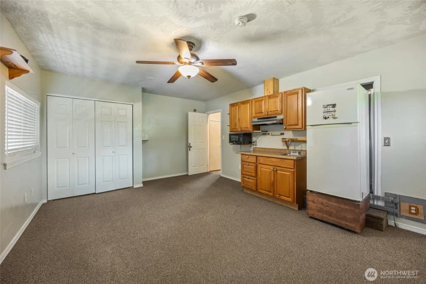 Property photo for 7123 Lakeside Street Sw, Olympia photo 22