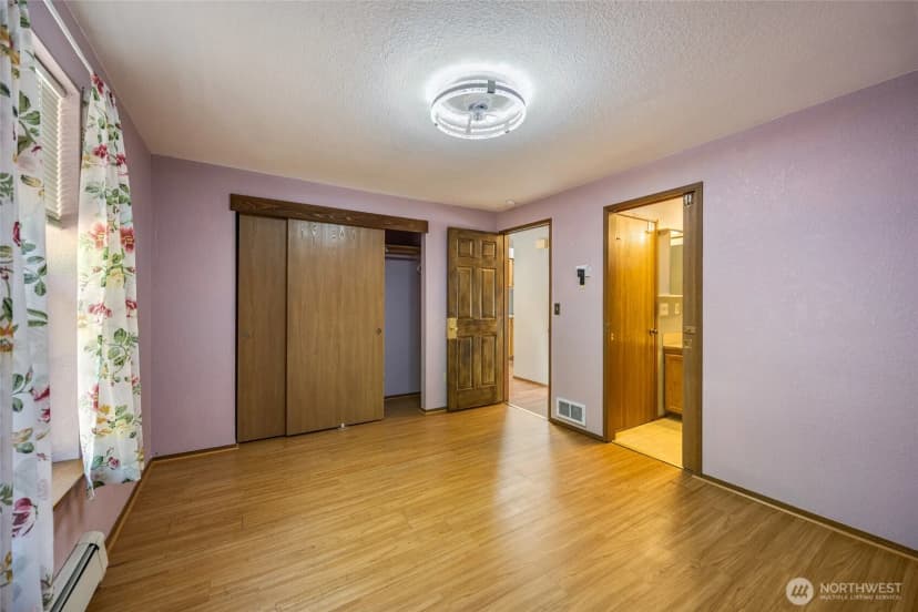 Property photo for 7123 Lakeside Street Sw, Olympia photo 15