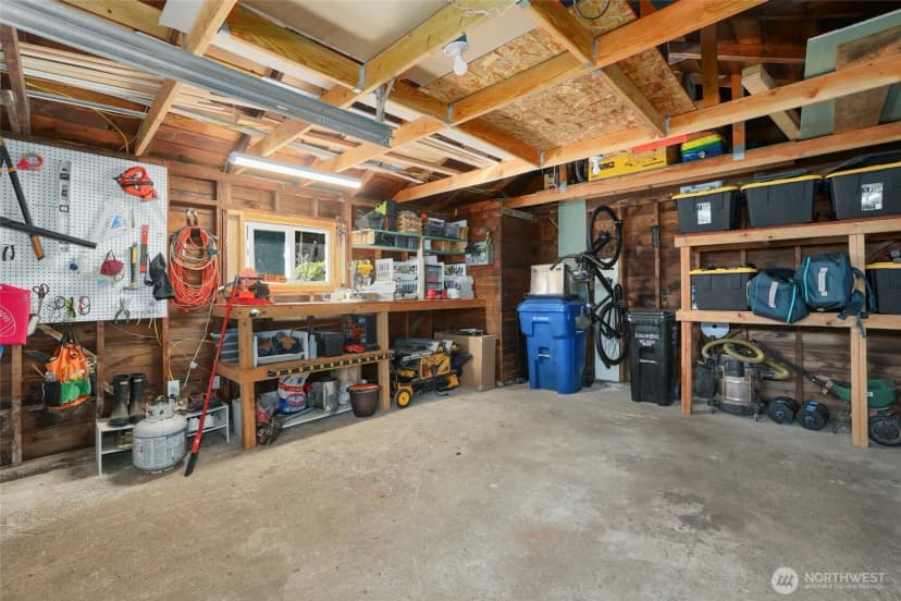 Property photo for 8137 31st Avenue Sw, Seattle photo 28