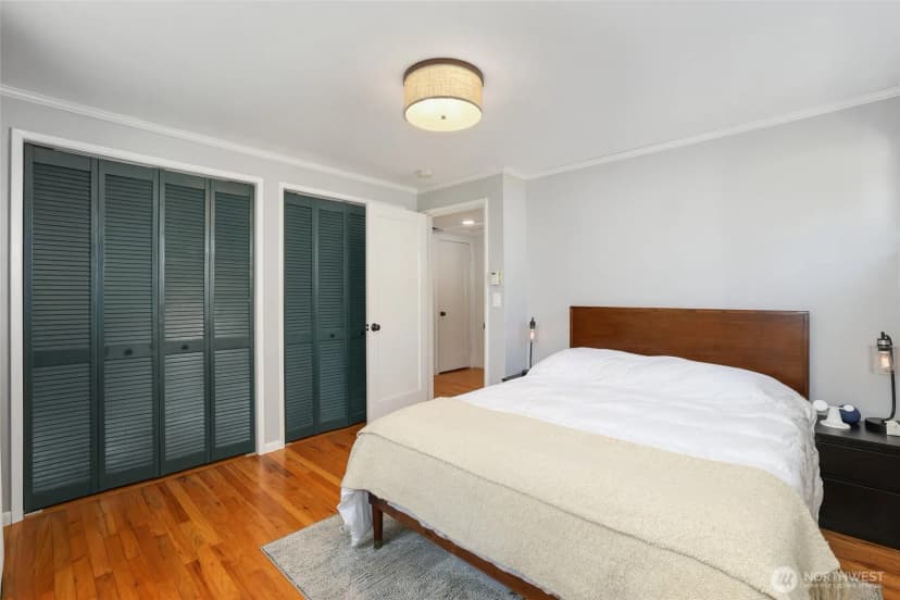Property photo for 8137 31st Avenue Sw, Seattle photo 18