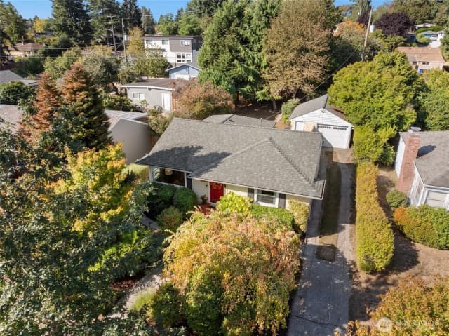 Property photo for 8137 31st Avenue Sw, Seattle