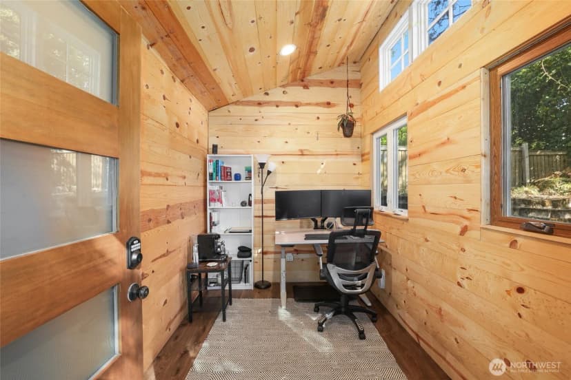 Property photo for 8137 31st Avenue Sw, Seattle photo 27