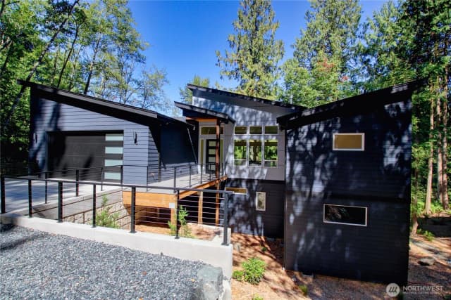 Property photo for 15 Sudden Valley Drive, Bellingham