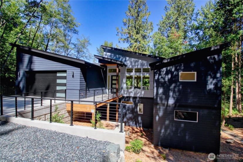 Property photo for 15 Sudden Valley Drive, Bellingham