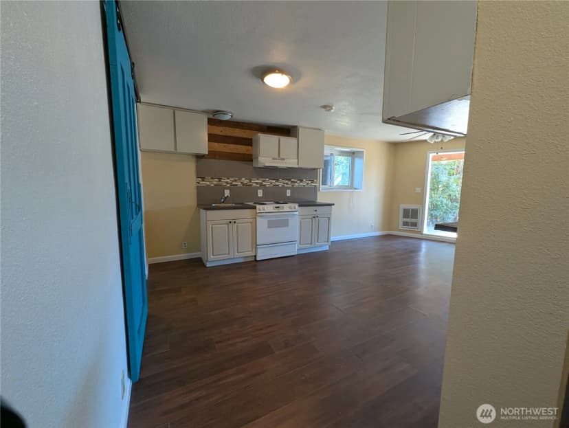 Property photo for 1306 Mt. Brynion Street, Kelso photo 25