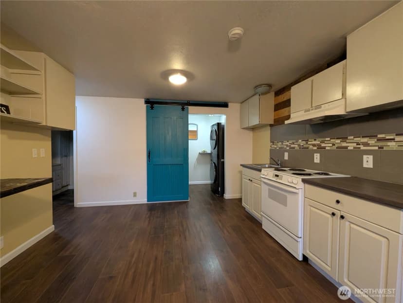 Property photo for 1306 Mt. Brynion Street, Kelso photo 24