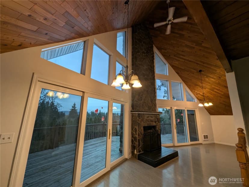 Property photo for 1306 Mt. Brynion Street, Kelso photo 8