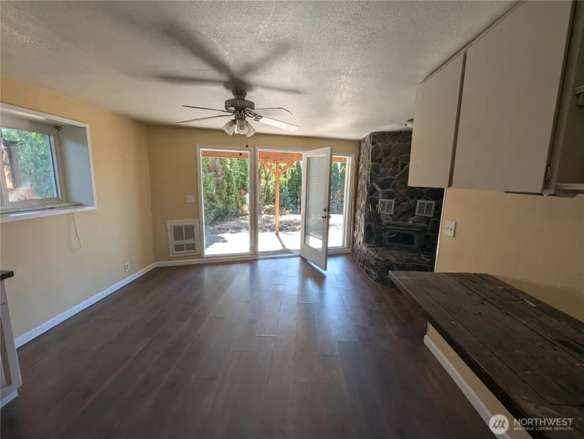 Property photo for 1306 Mt. Brynion Street, Kelso photo 26