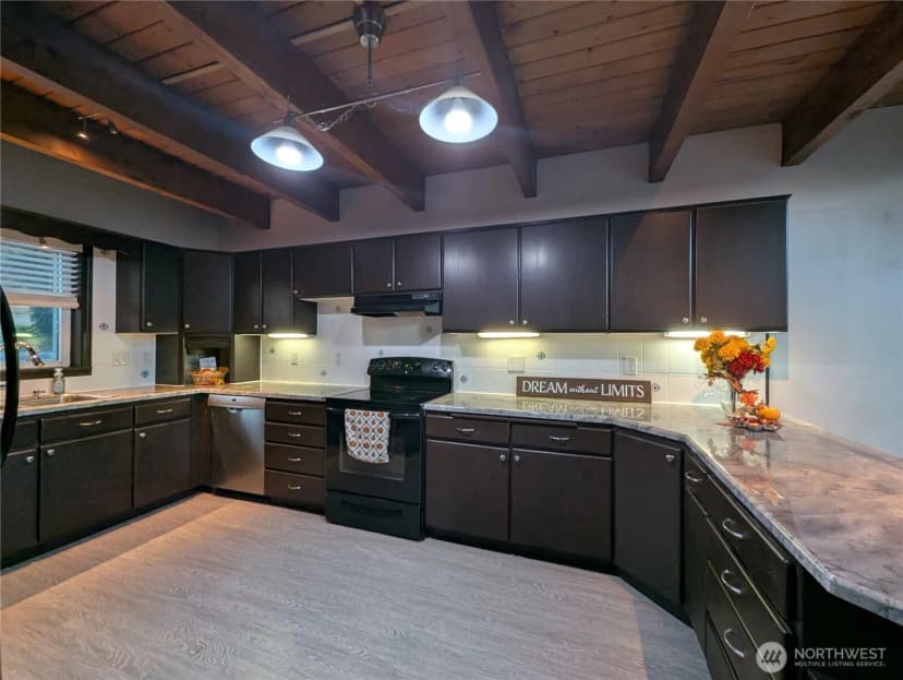 Property photo for 1306 Mt. Brynion Street, Kelso photo 12