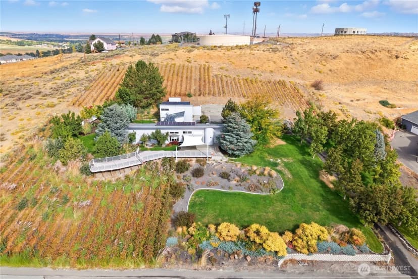 Property photo for 5404 Collins Road, West Richland