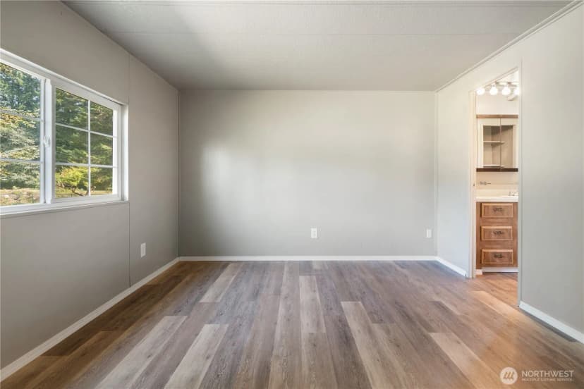 Property photo for 36 Landberg Lane, Elma photo 8