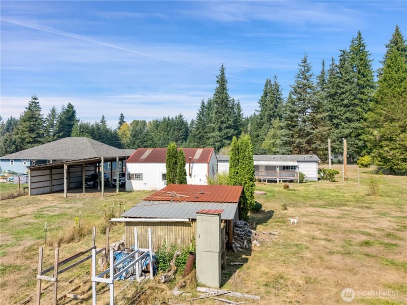Property photo for 36 Landberg Lane, Elma photo 34