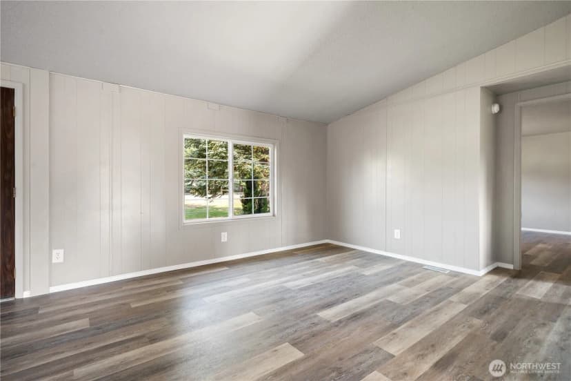 Property photo for 36 Landberg Lane, Elma photo 6
