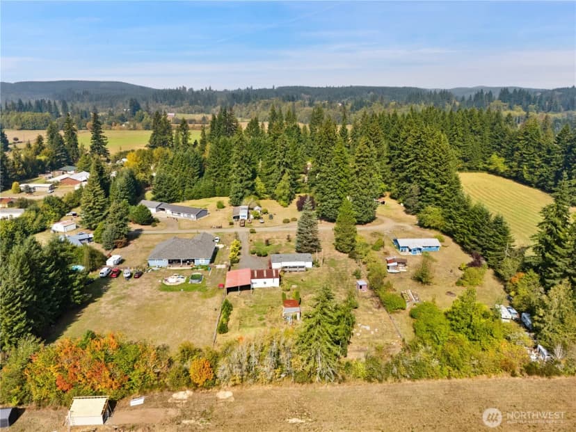 Property photo for 36 Landberg Lane, Elma photo 32