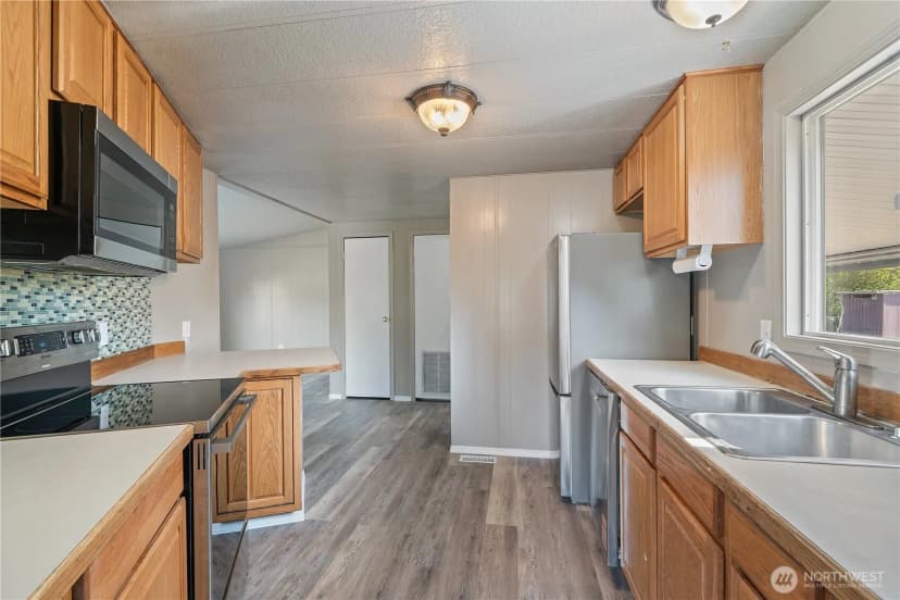 Property photo for 36 Landberg Lane, Elma photo 13