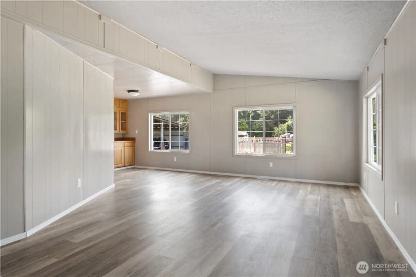Property photo for 36 Landberg Lane, Elma photo 4