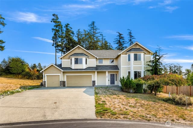 Property photo for 930 Cove View Circle, Oak Harbor