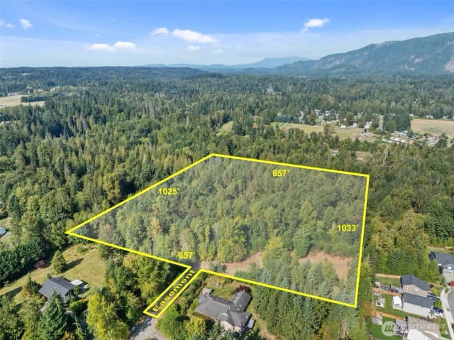 Property photo for 10327 174th Avenue Ne, Granite Falls photo 2