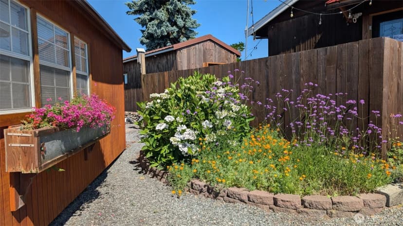 Property photo for 212 Dow Ridge Drive, Eatonville photo 31