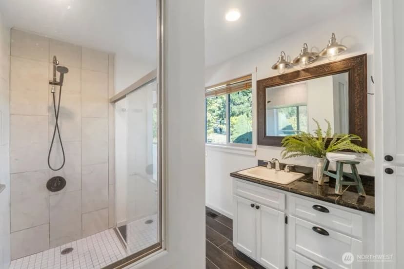 Property photo for 212 Dow Ridge Drive, Eatonville photo 19