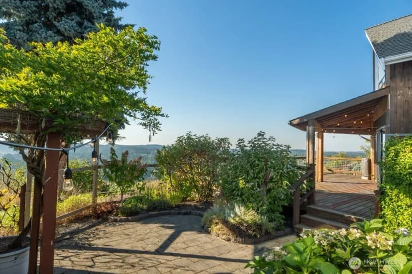 Property photo for 212 Dow Ridge Drive, Eatonville photo 33