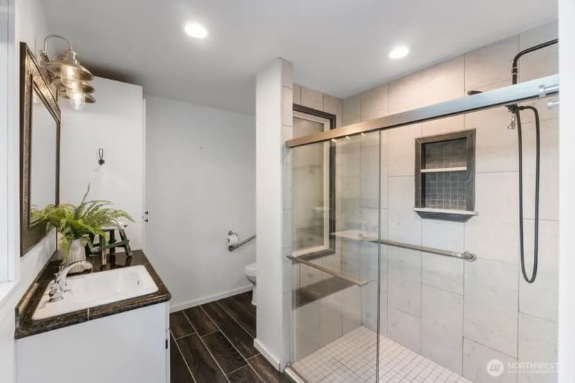 Property photo for 212 Dow Ridge Drive, Eatonville photo 20