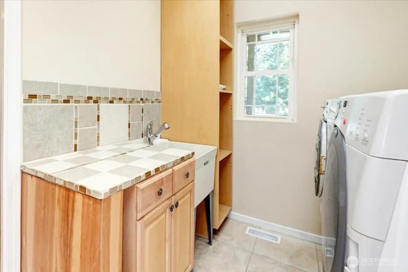 Property photo for 34404 24th Avenue E, Roy photo 21