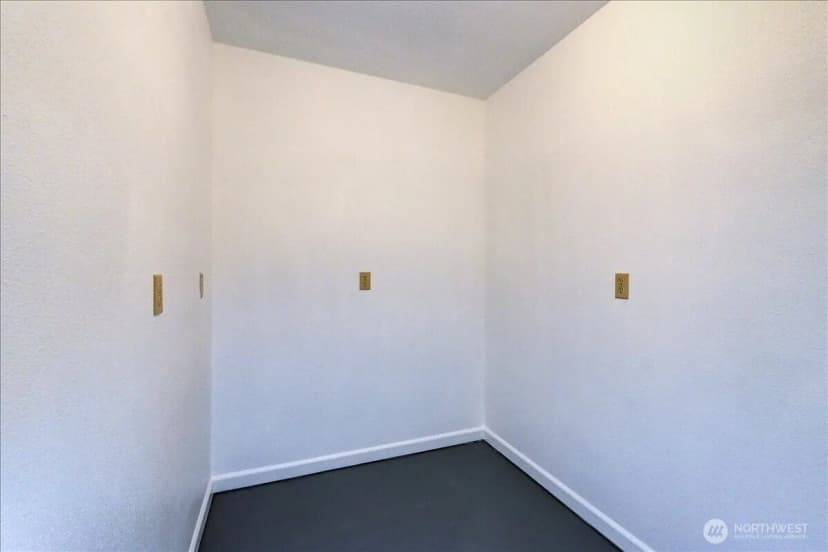 Property photo for 34404 24th Avenue E, Roy photo 36