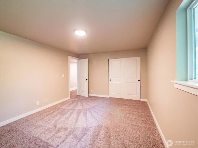 Property photo for 5102 Donnelly Drive Se, Olympia photo 24