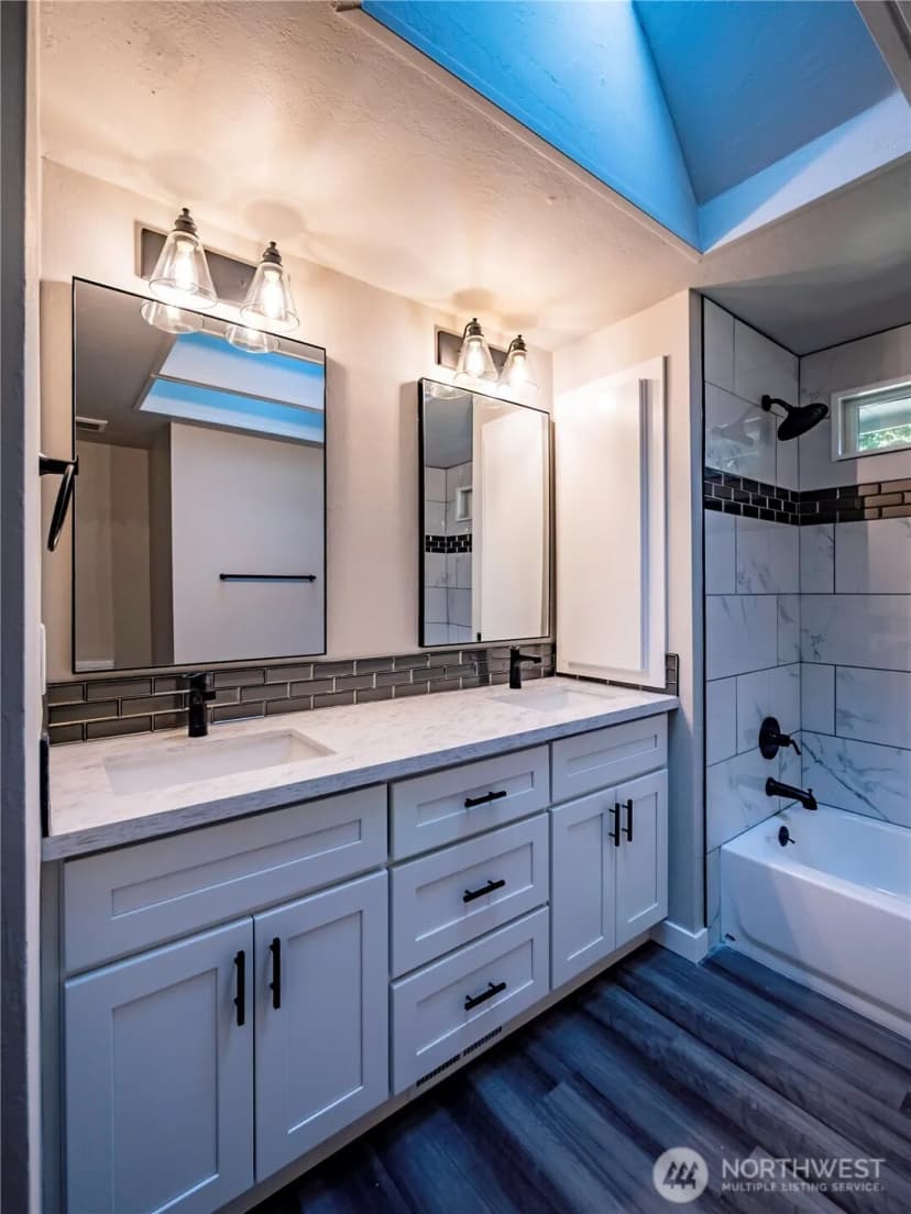 Property photo for 5102 Donnelly Drive Se, Olympia photo 22