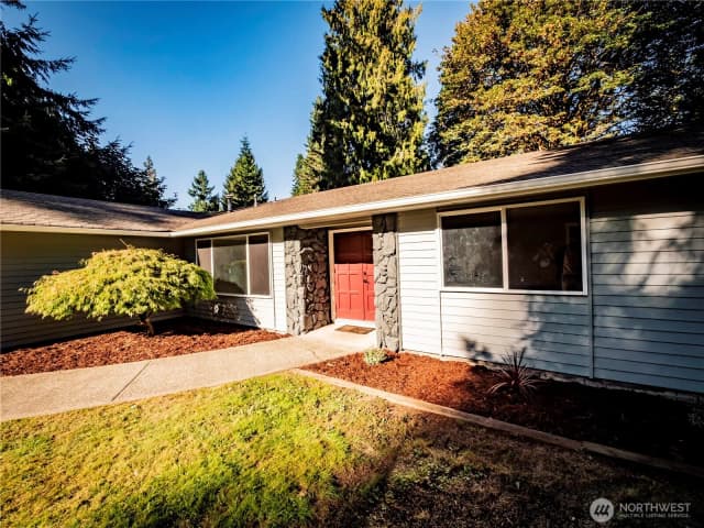Property photo for 5102 Donnelly Drive Se, Olympia