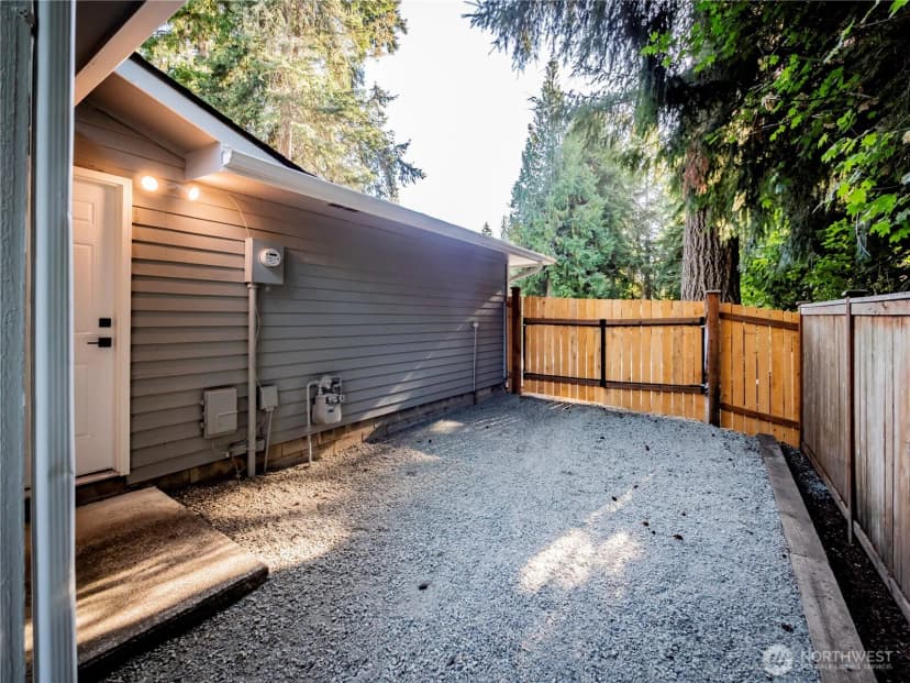 Property photo for 5102 Donnelly Drive Se, Olympia photo 32