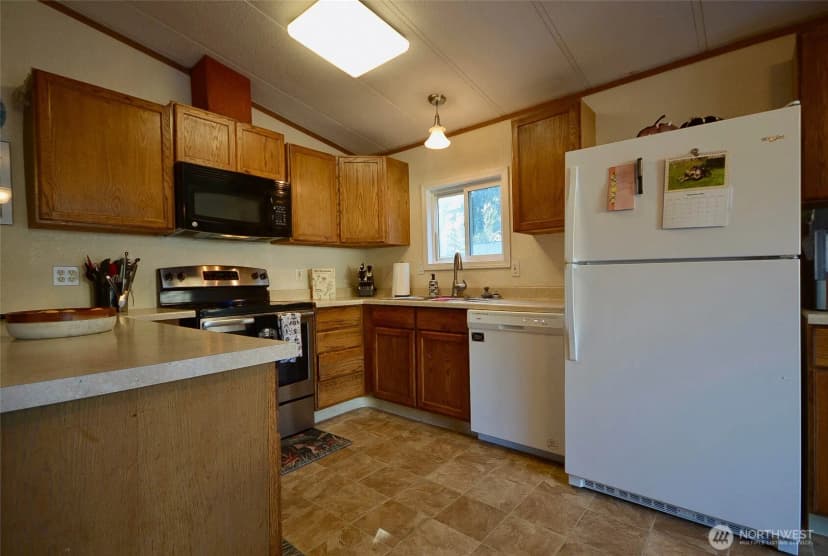 Property photo for 3106 253rd Street Ct E, Spanaway photo 7