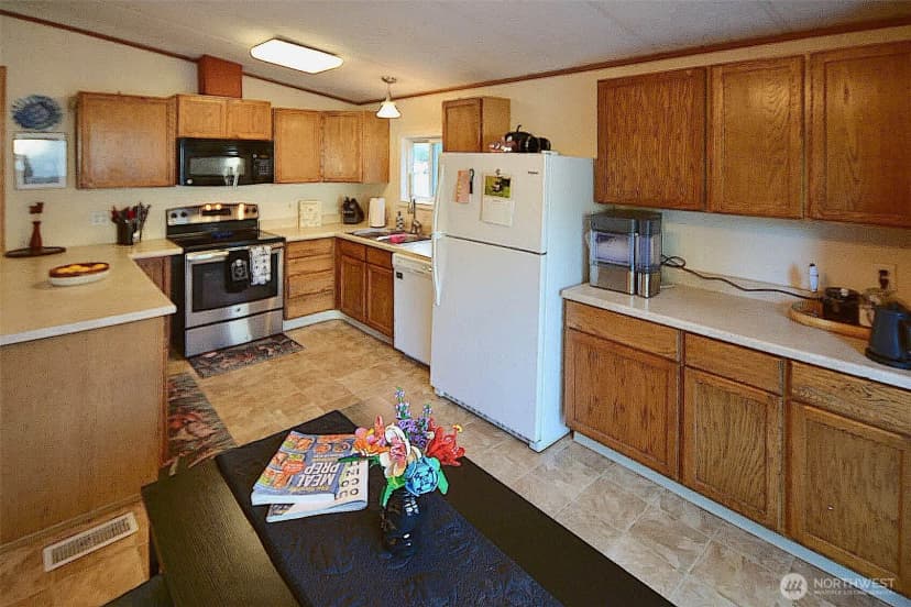 Property photo for 3106 253rd Street Ct E, Spanaway photo 8