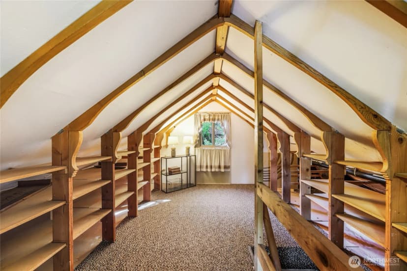 Property photo for 4515 Sw 100th Street, Seattle photo 18