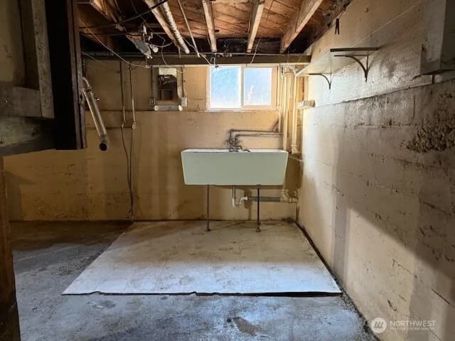 Property photo for 8323 39th Avenue S, Seattle photo 16