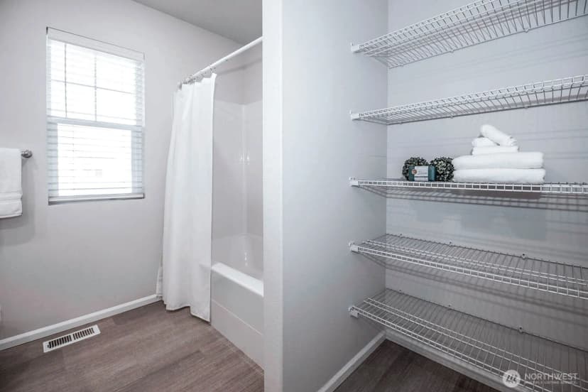 Property photo for 908 Wyndham Place, Sultan photo 34