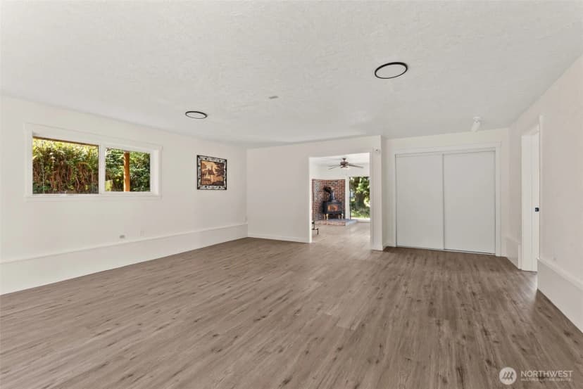 Property photo for 198 Raymond South Bend Road, Raymond photo 24