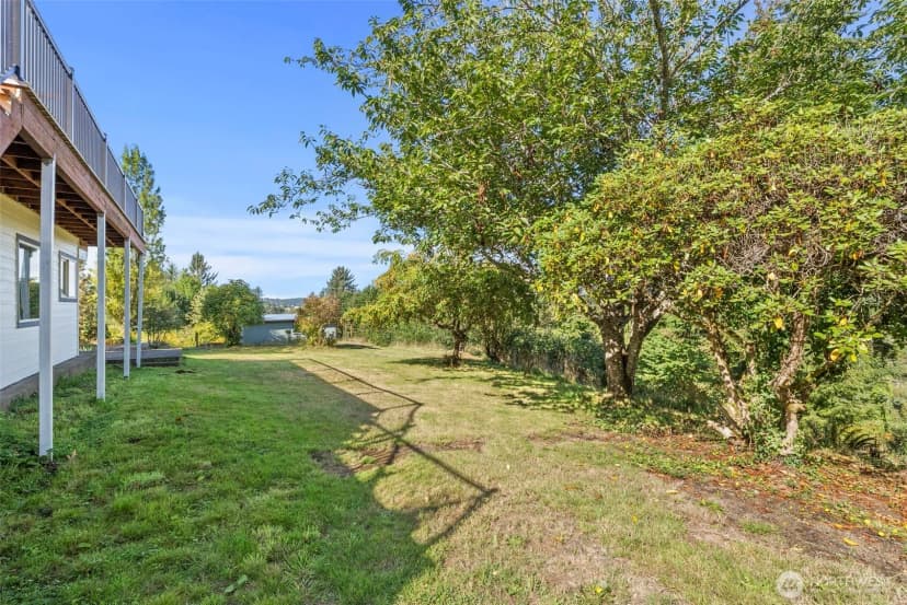 Property photo for 198 Raymond South Bend Road, Raymond photo 34