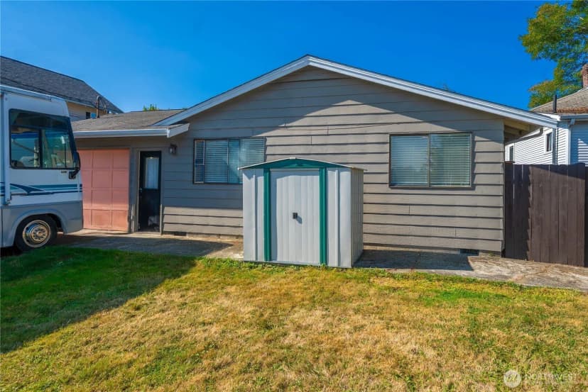 Property photo for 2323 Oakes Avenue, Everett photo 26