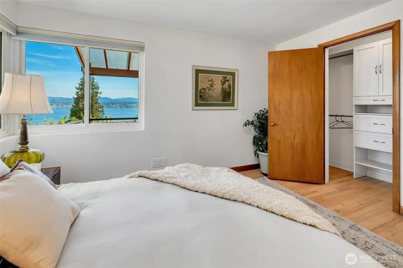 Property photo for 9804 63rd Avenue S, Seattle photo 22
