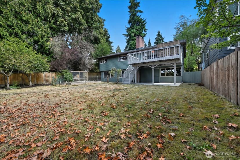 Property photo for 8533 Burke Avenue N, Seattle photo 35