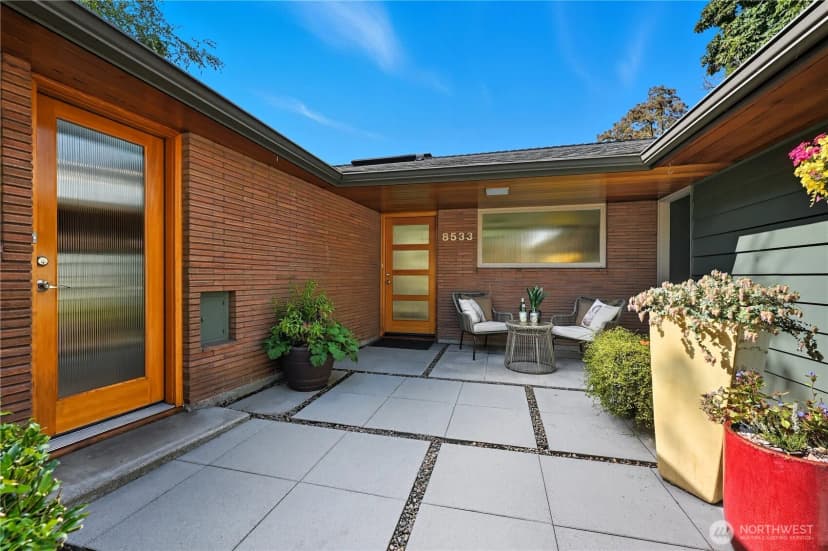 Property photo for 8533 Burke Avenue N, Seattle