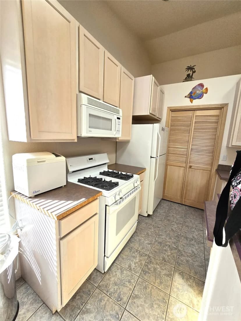 Property photo for 30100 H Street, Ocean Park photo 11