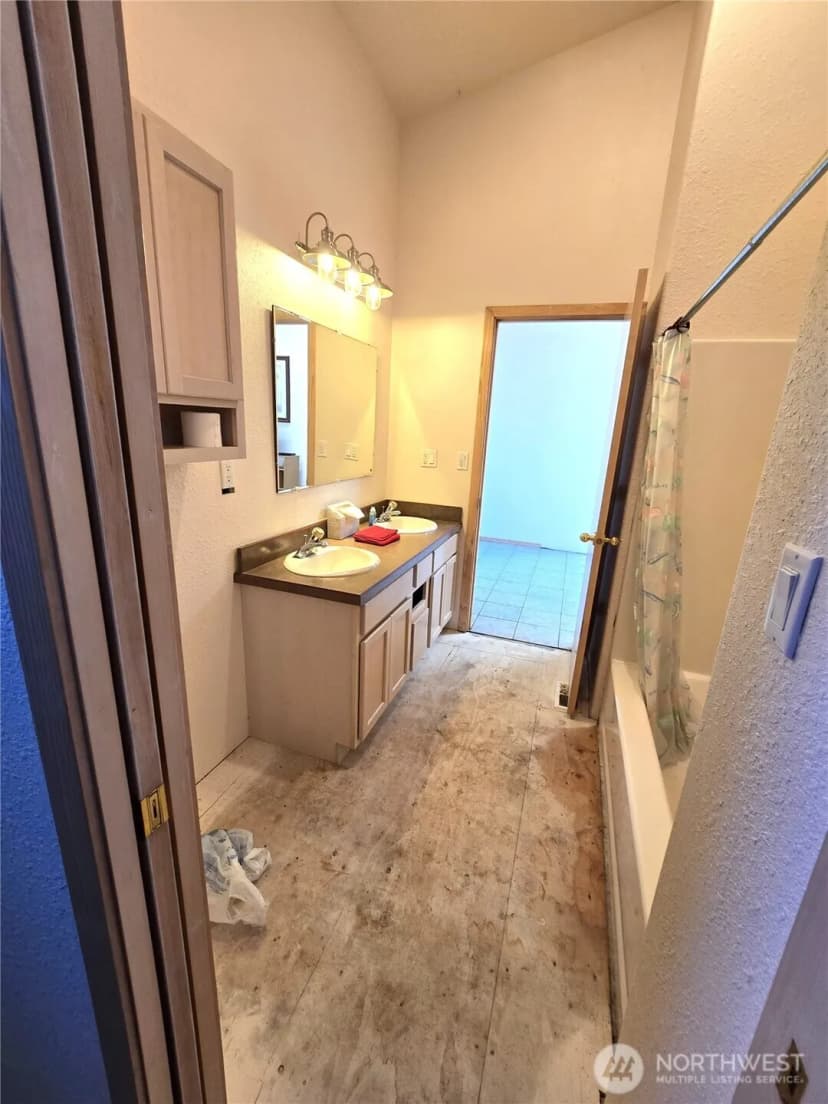 Property photo for 30100 H Street, Ocean Park photo 8