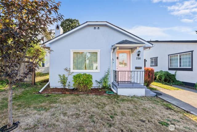 Property photo for 726 S Pearl Street, Centralia