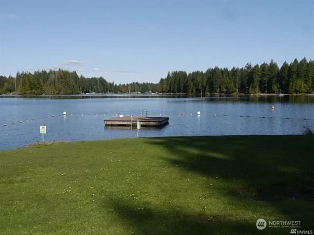 Property photo for 320 E Ballantrae Drive, Shelton photo 36