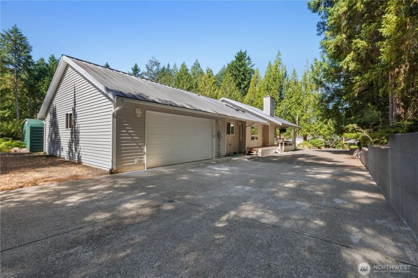 Property photo for 320 E Ballantrae Drive, Shelton photo 6
